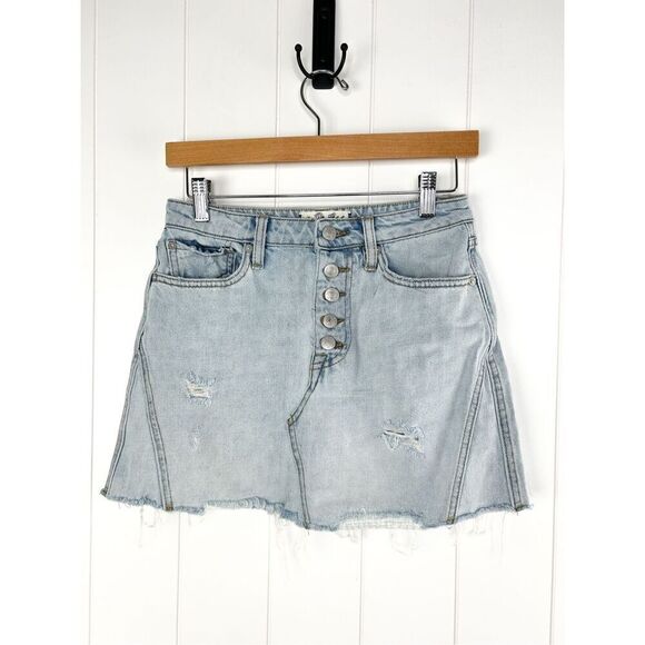 Free People X We the Free Montauk Button Fly Mini Distressed Denim Skirt 26 - Picture 2 of 12